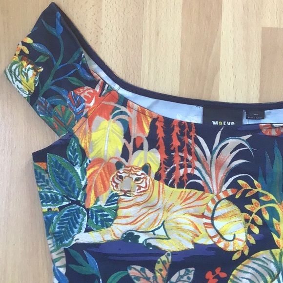 Anthro Maeve Tiger Jungle Print Top Off-Shoulder Knit Jungle Print - Picture 6 of 12